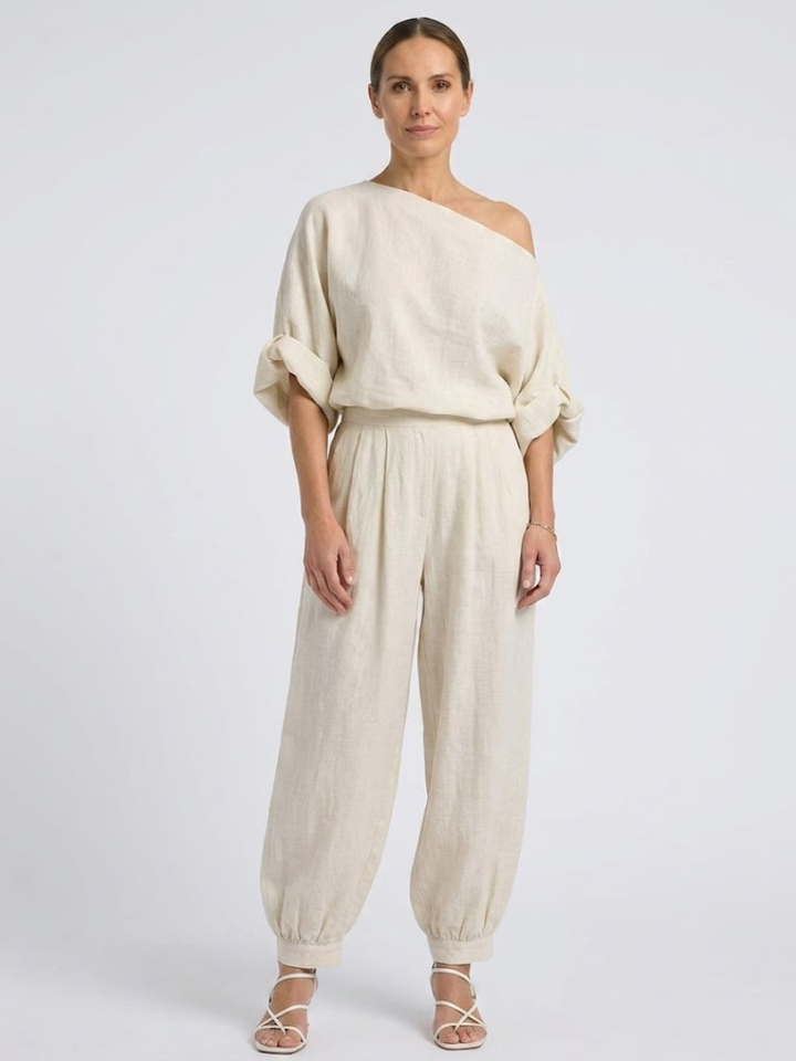 Lisa | Soft Off-Shoulder Top and Tapered Pants Set