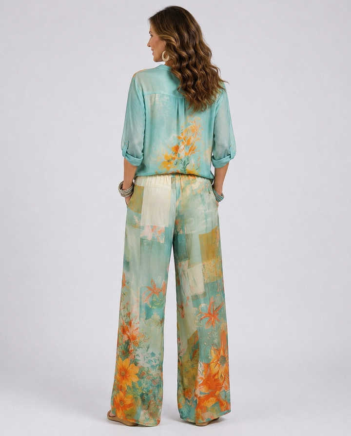 Chiara - Elegant floral print set with wide trousers