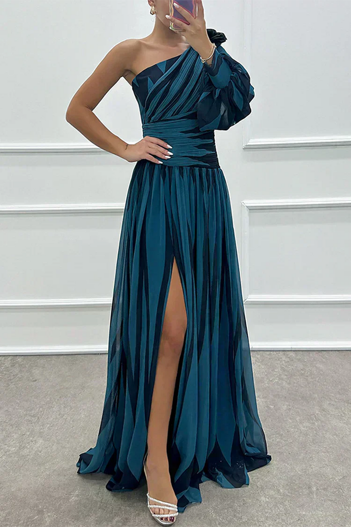 Mabel™ |Elegant Striped Maxi Dress with One Shoulder