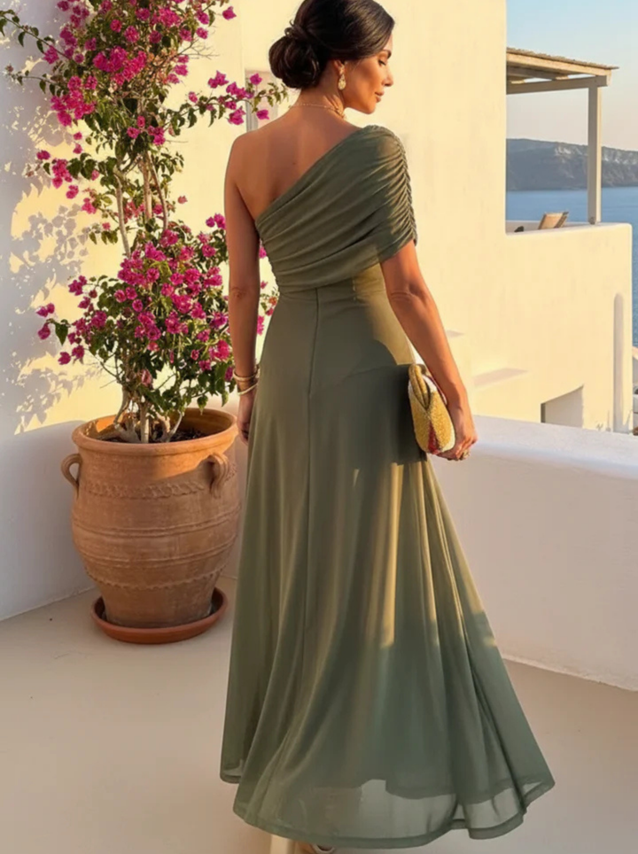 Uma | Flowing wide dress with elegant design