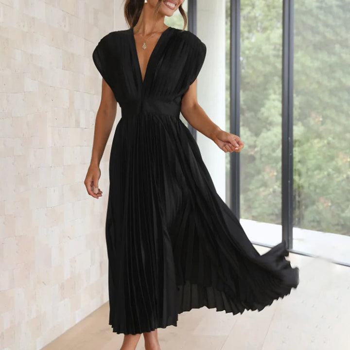 Hattie™ | Timeless Pleated Midi Dress