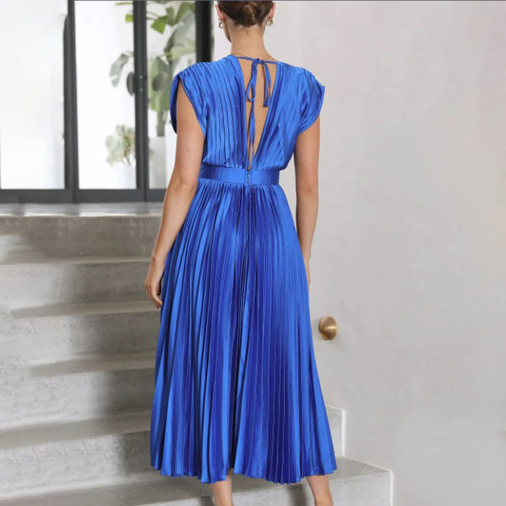 Hattie™ | Timeless Pleated Midi Dress
