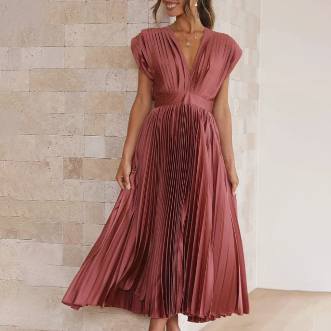 Hattie™ | Timeless Pleated Midi Dress