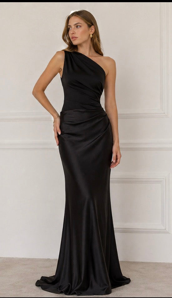 Ellie™ | Maxi Dress with a Guilt in Satin