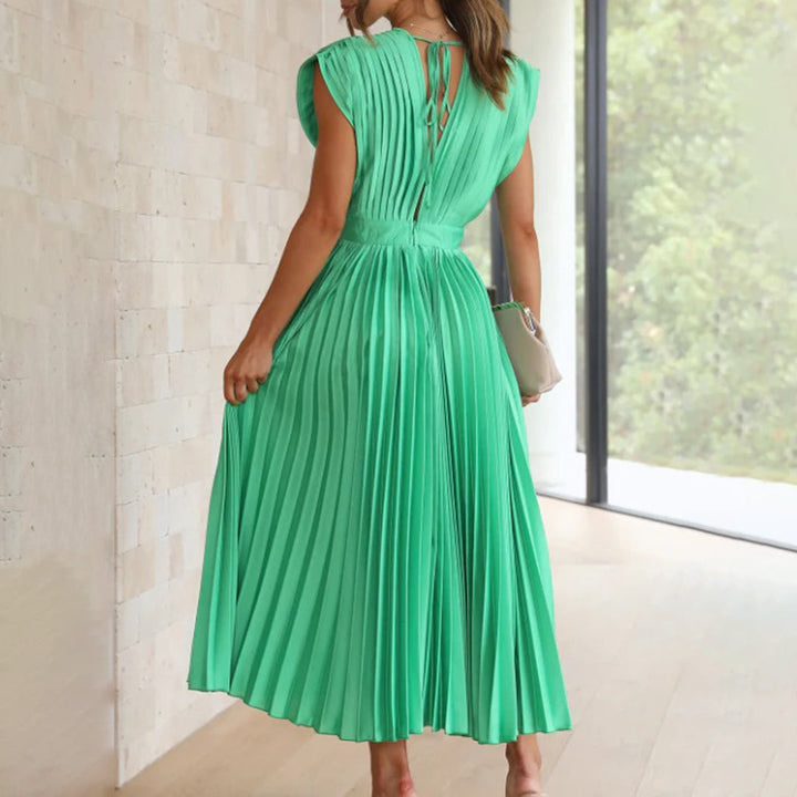 Hattie™ | Timeless Pleated Midi Dress