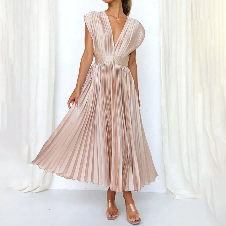 Hattie™ | Timeless Pleated Midi Dress