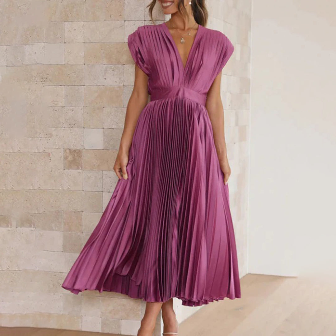 Hattie™ | Timeless Pleated Midi Dress