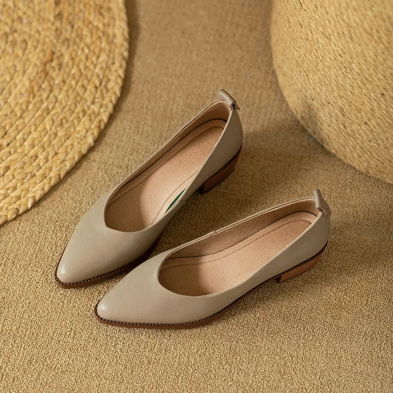 Helen™ | Classic Pumps