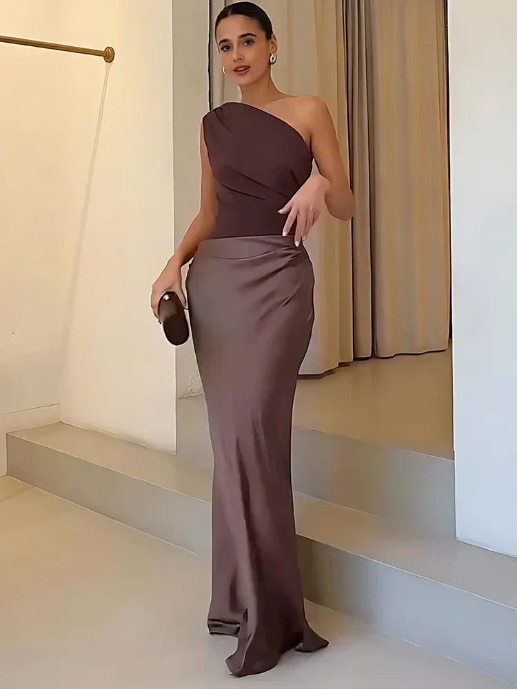 Ellie™ | Maxi Dress with a Guilt in Satin