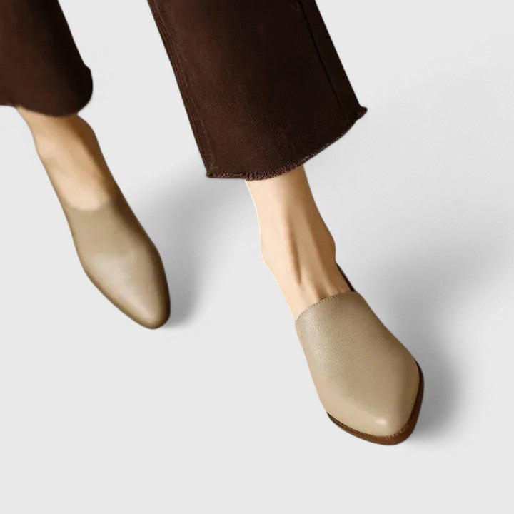 Brythia | Orthopedic Shoes