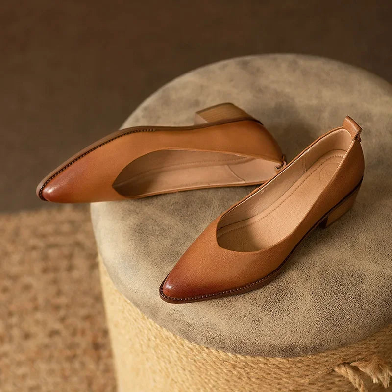 Helen™ | Classic Pumps