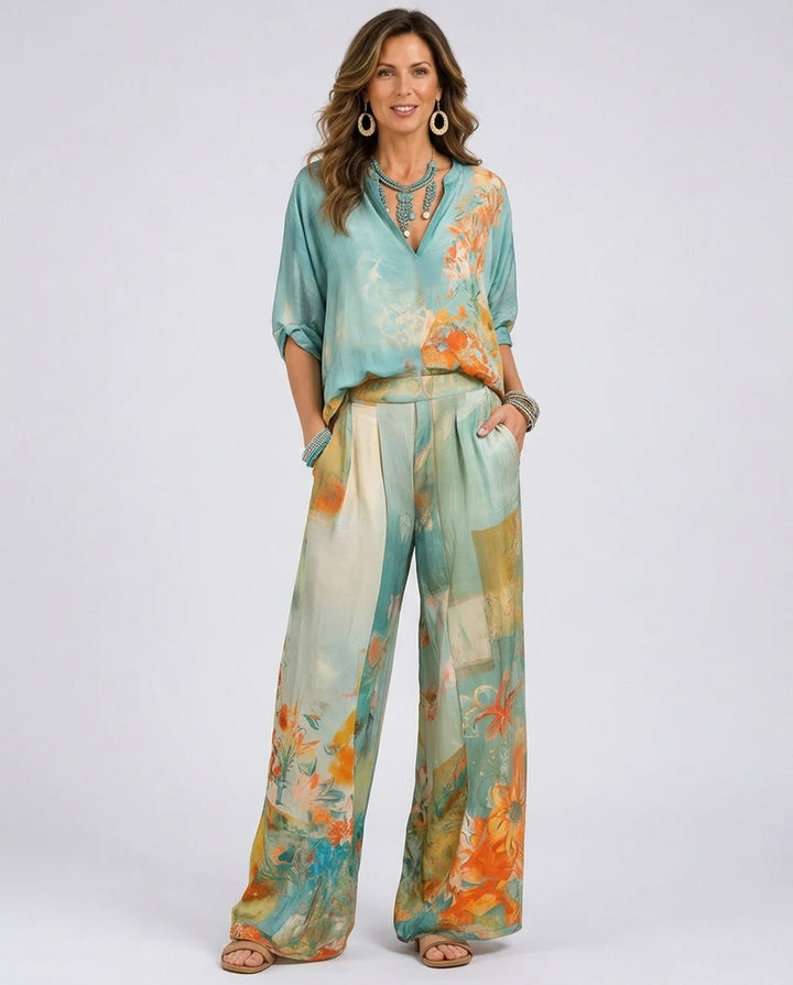 Chiara - Elegant floral print set with wide trousers